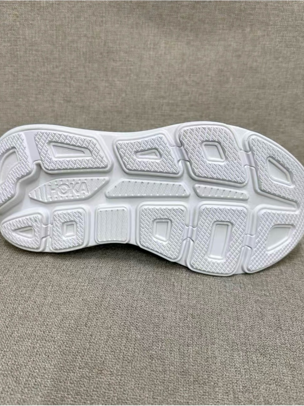 New Hoka One One Bondi 9 White Women Athletic Shoes - Picture 7 of 8